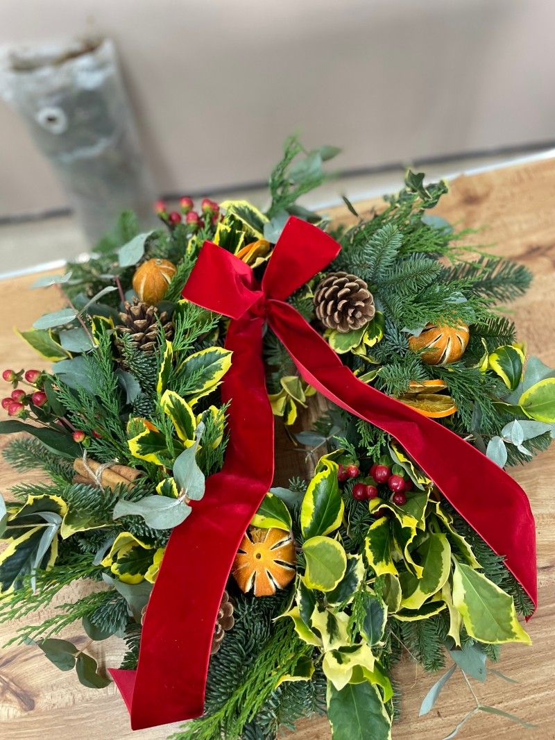 Christmas Wreath Workshop at The Masons Arms Wickersley 9th December 2026