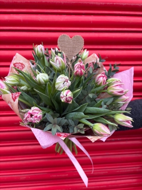 True Love Tulip Bouquet 