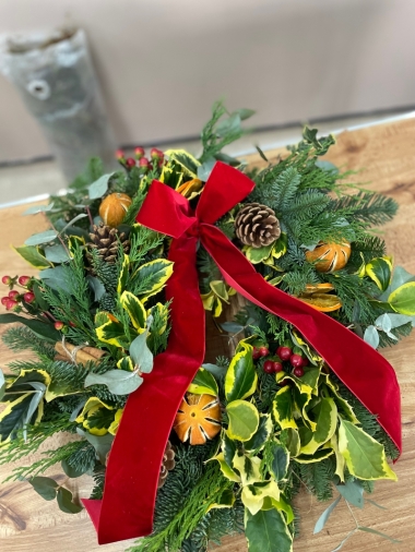 Christmas Wreath Workshop at The Masons Arms Wickersley 9th December 2026