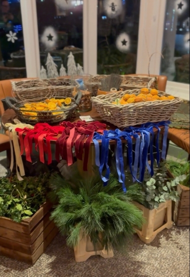 Christmas Wreath Workshop at The Masons Arms Wickersley 9th December 2026