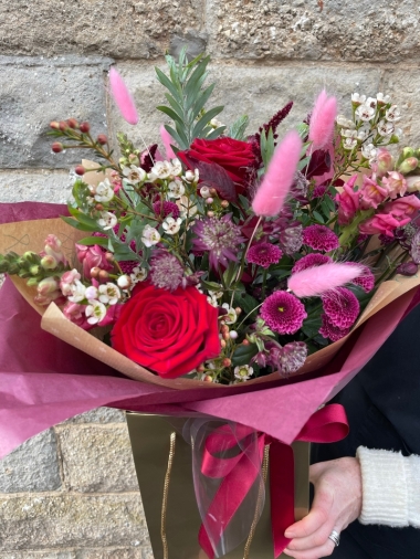 Berry Kisses Christmas Bouquet