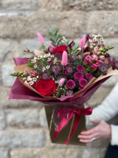 Berry Kisses Christmas Bouquet