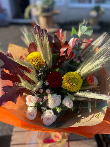 Autumn Bouquet Florists Choice 